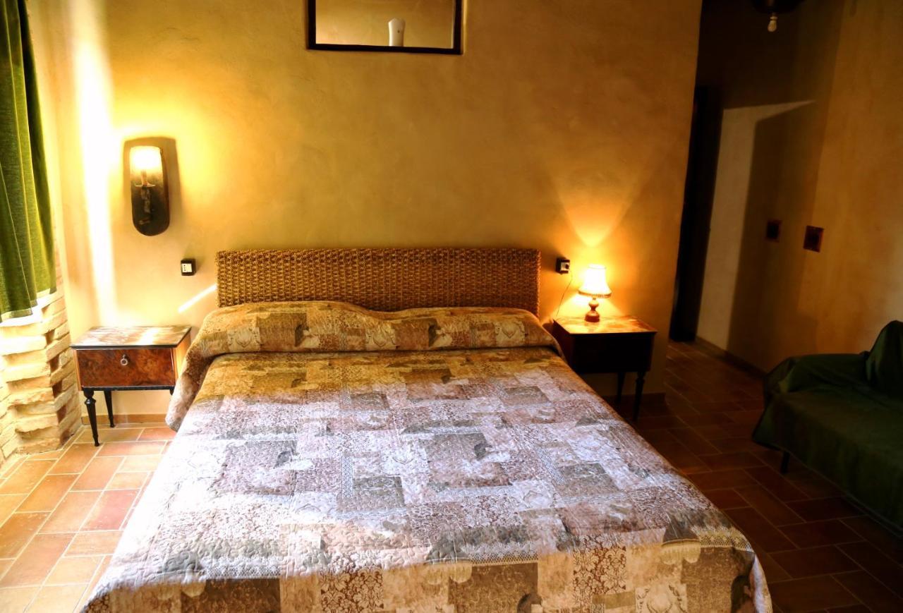 Abbadia di Fiastra B&B Mik E Ramo المظهر الخارجي الصورة